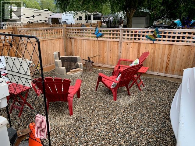 17 Osprey Lane - Photo 4 of 52, Lee Creek, British Columbia