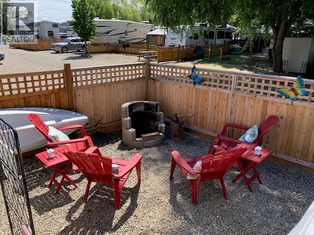 17 Osprey Lane - Photo 5 of 52, Lee Creek, British Columbia