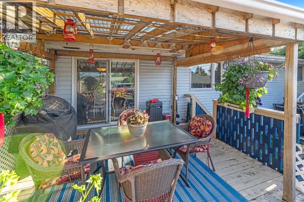 Single Family House Bi-level for Sale in  Marbrooke Circle NE Marlborough Calgary 