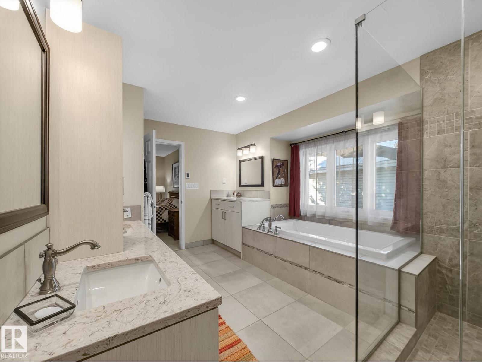 220 RONNING CL NW, Edmonton