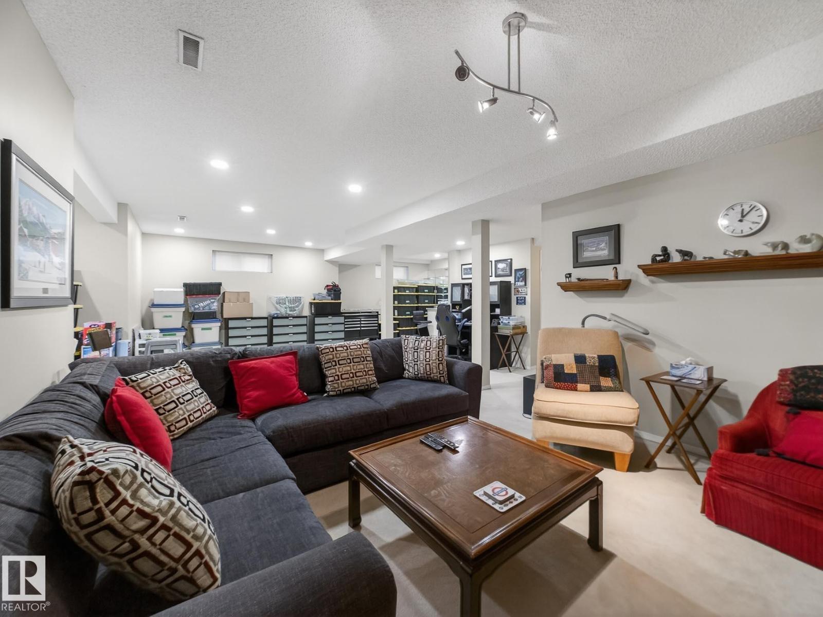 220 RONNING CL NW, Edmonton