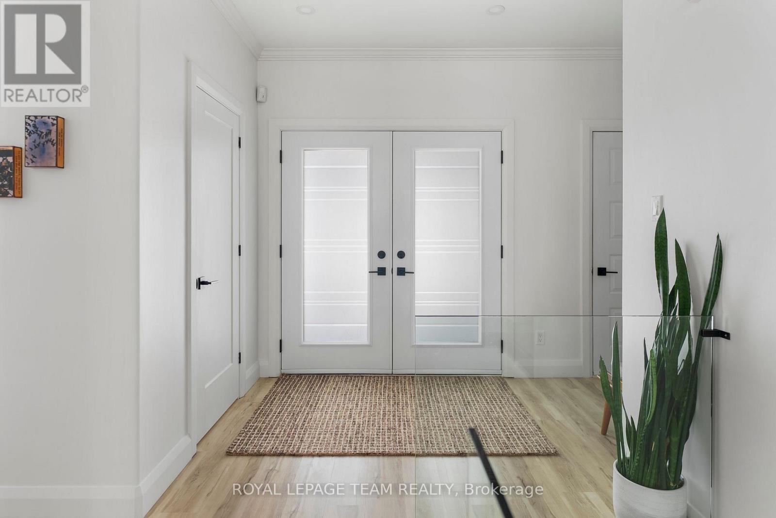 177 CHARLES STREET - Photo 4 of 50, Arnprior, Ontario