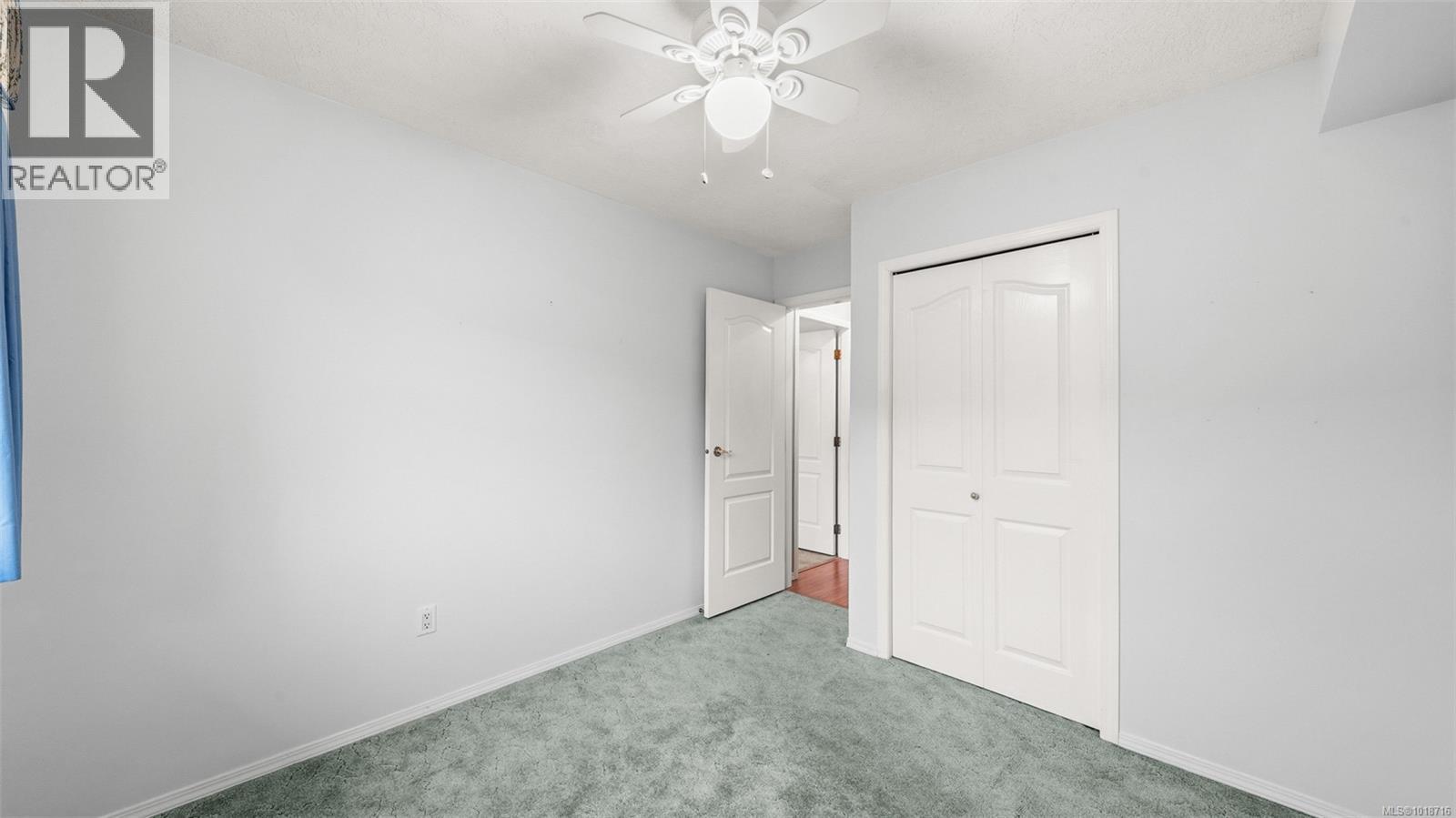 403 4515 Pipeline Road, Saanich