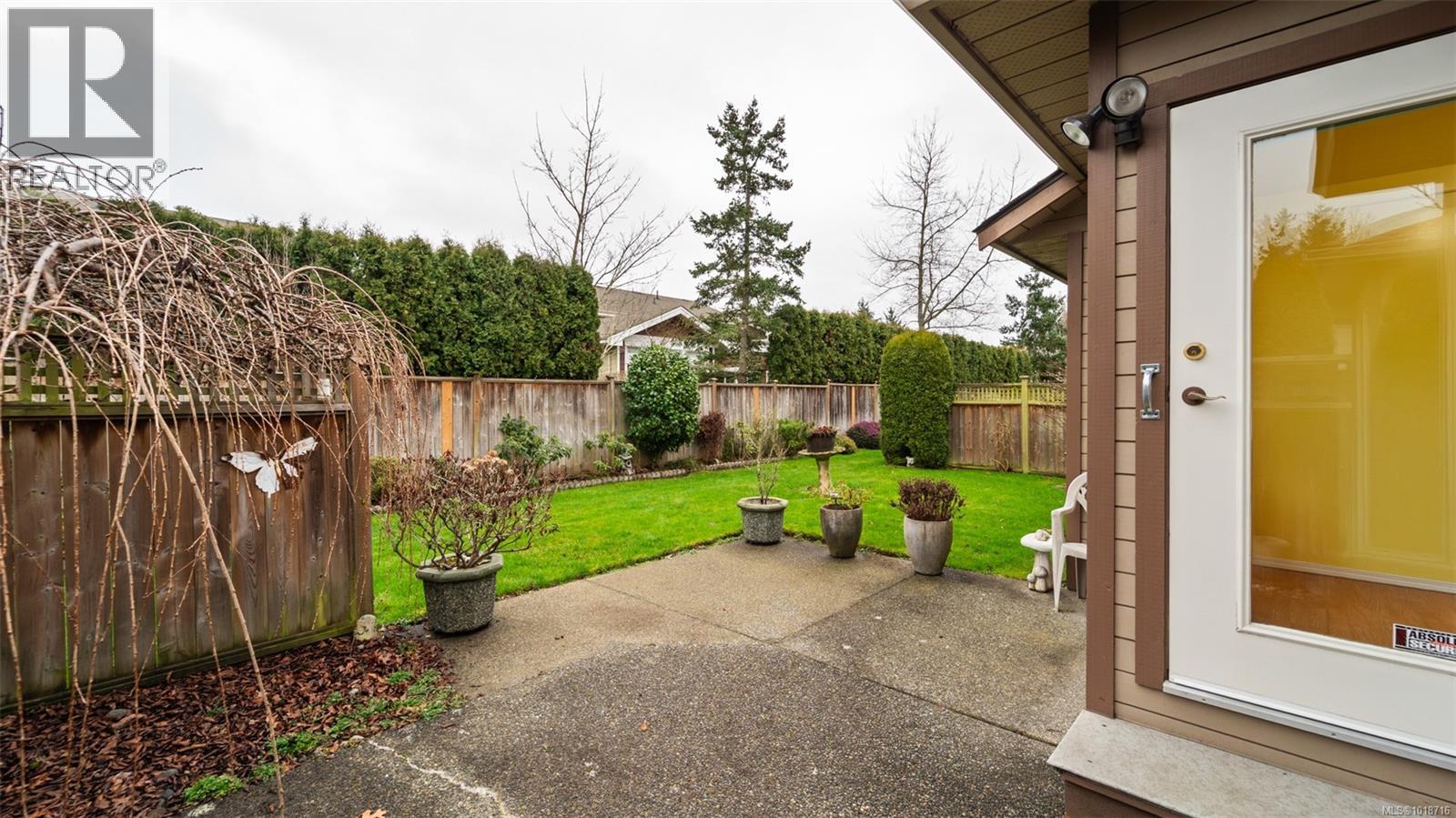 403 4515 Pipeline Road, Saanich