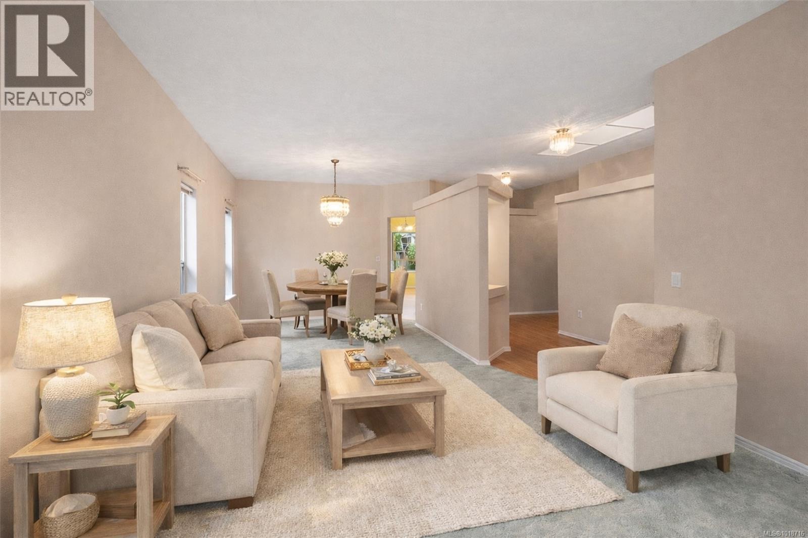 403 4515 Pipeline Road, Saanich