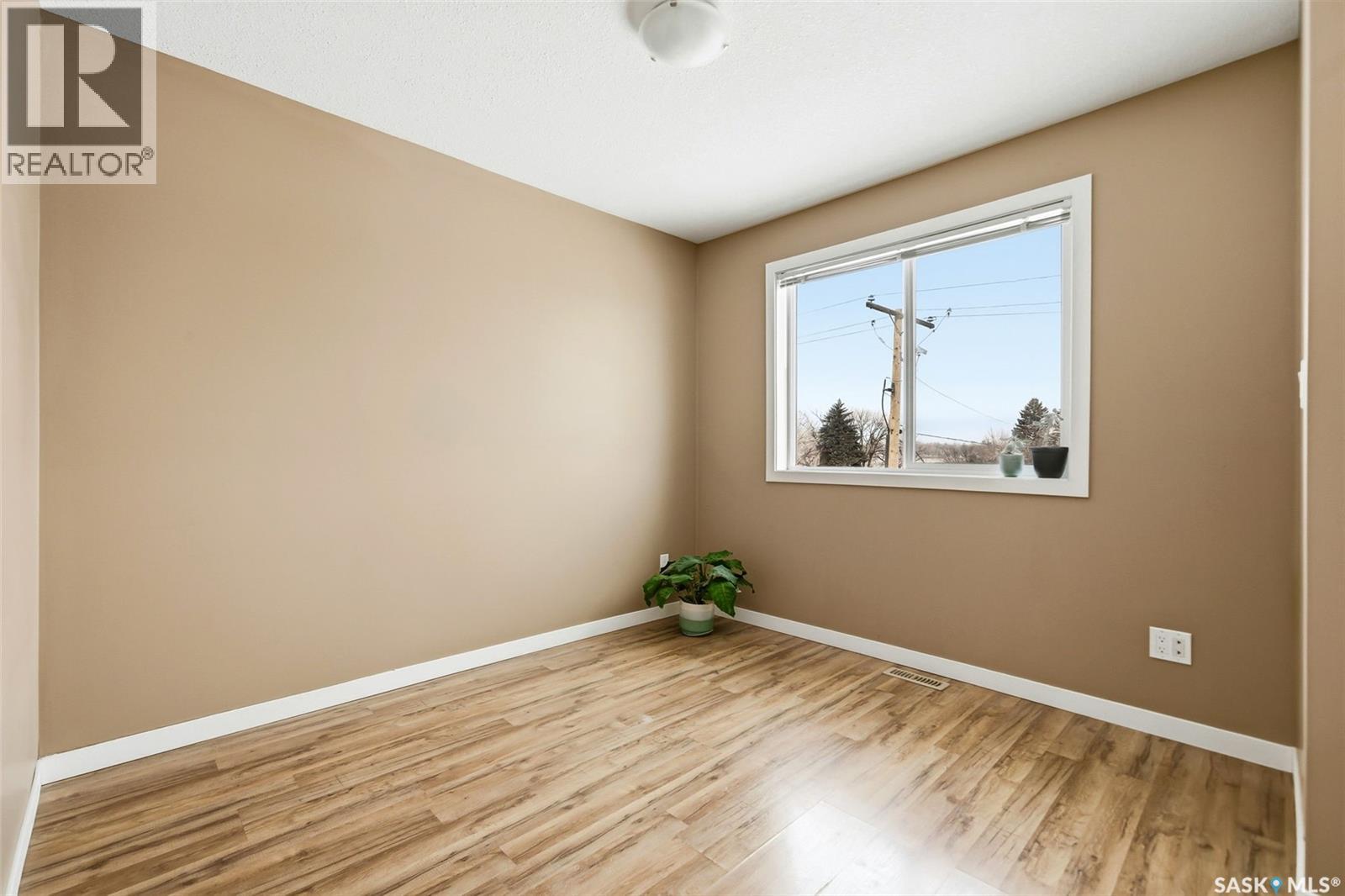 Single Family House for Sale in   Empress STREET Regina 