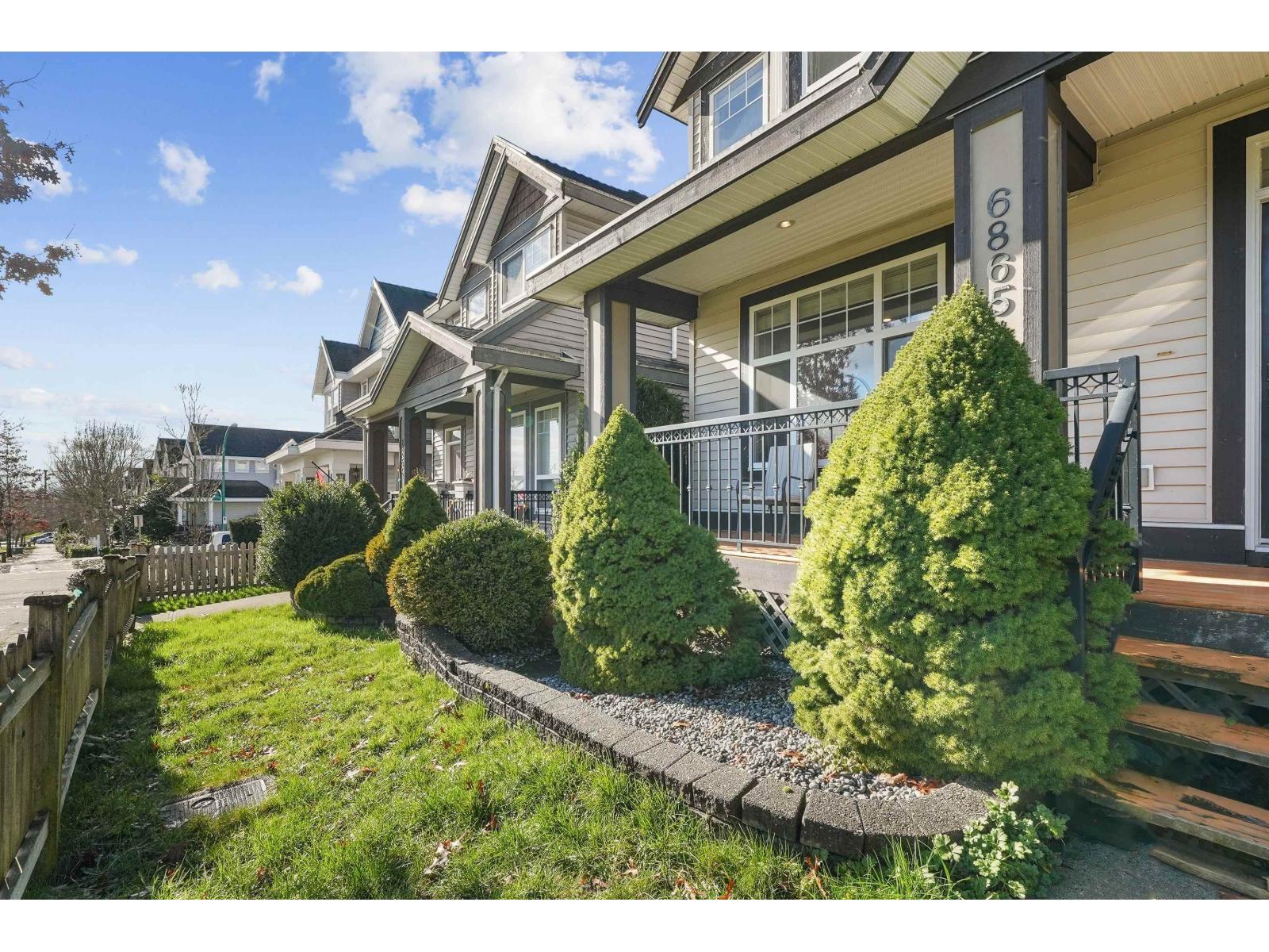 6865 196TH STREET - Photo 2 of 40, Surrey, British Columbia