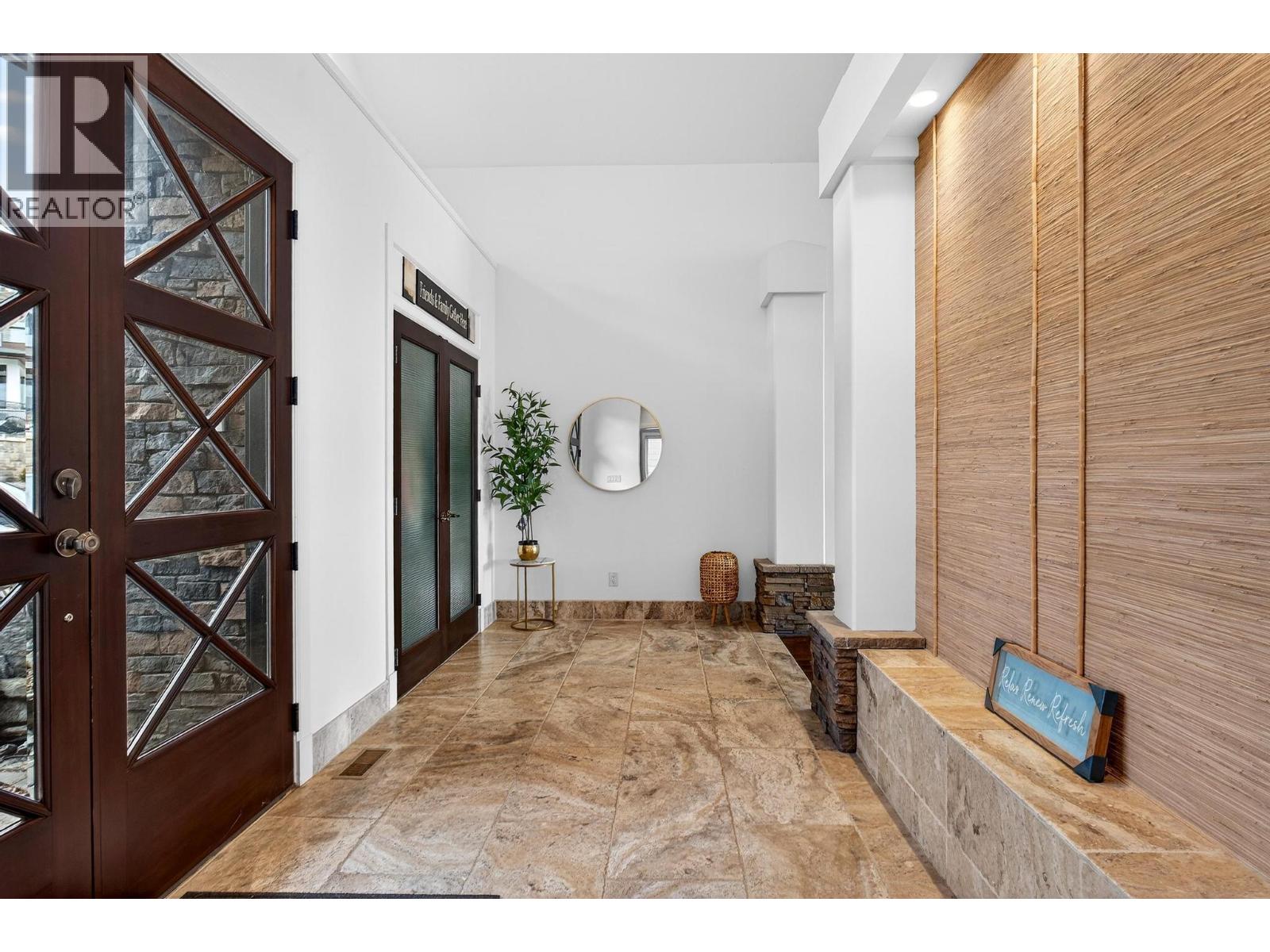  748 Traditions Crescent, Kelowna