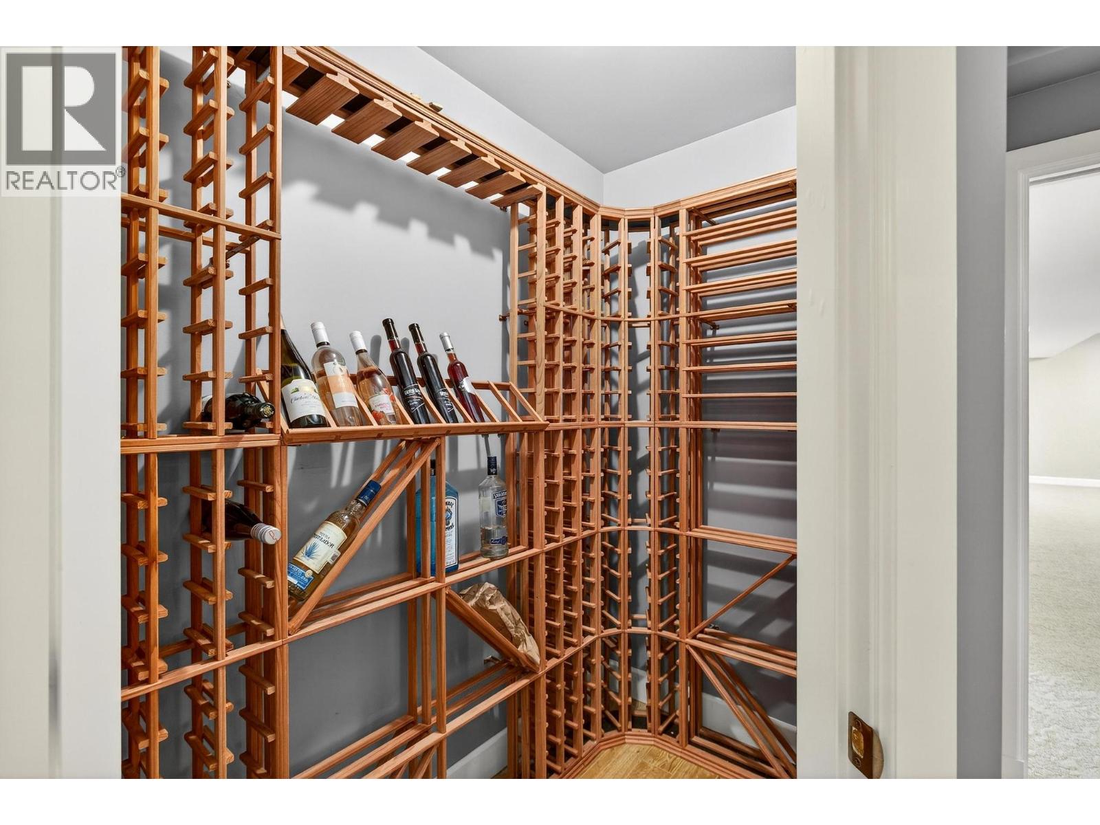  748 Traditions Crescent, Kelowna