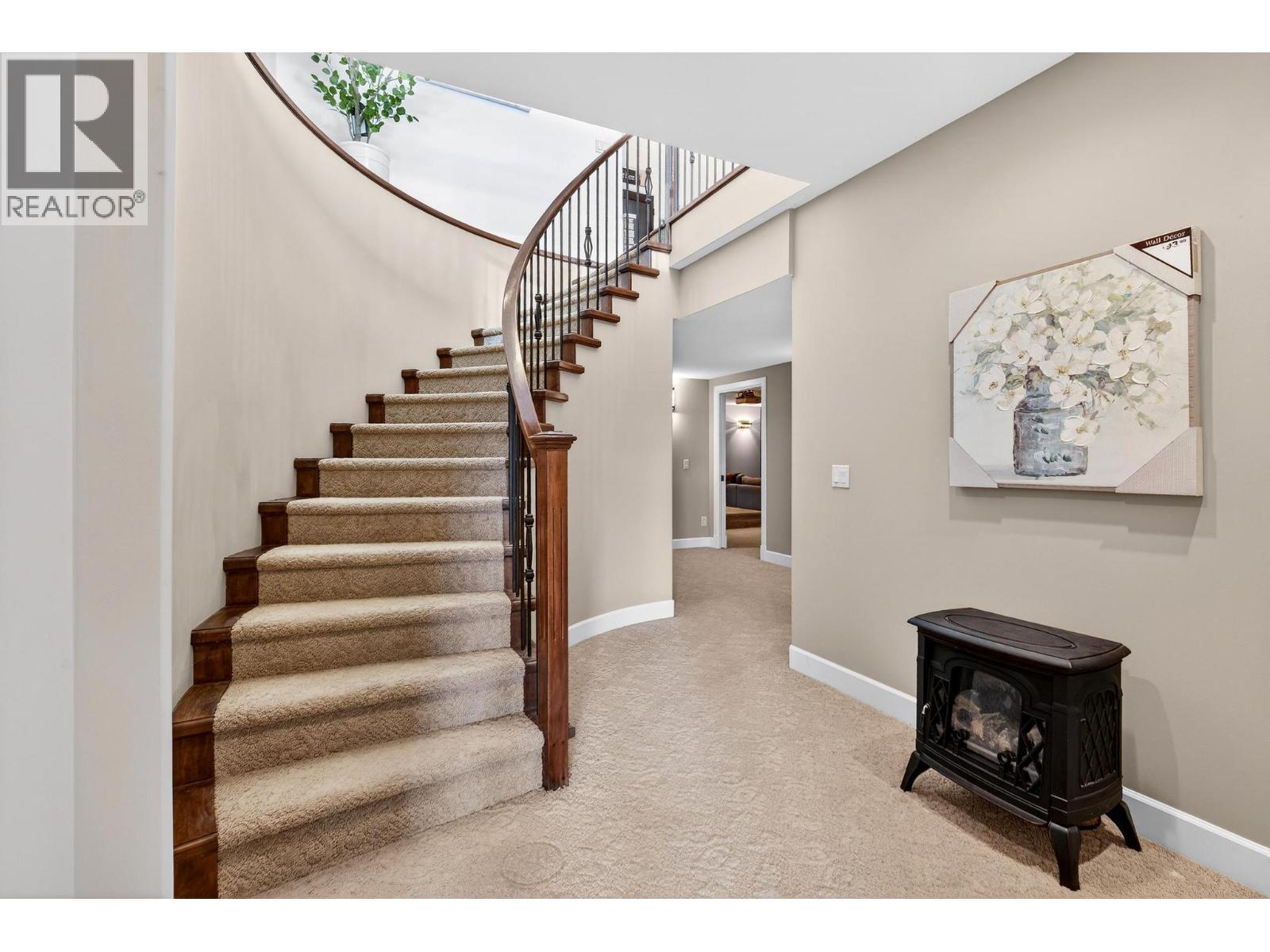  748 Traditions Crescent, Kelowna