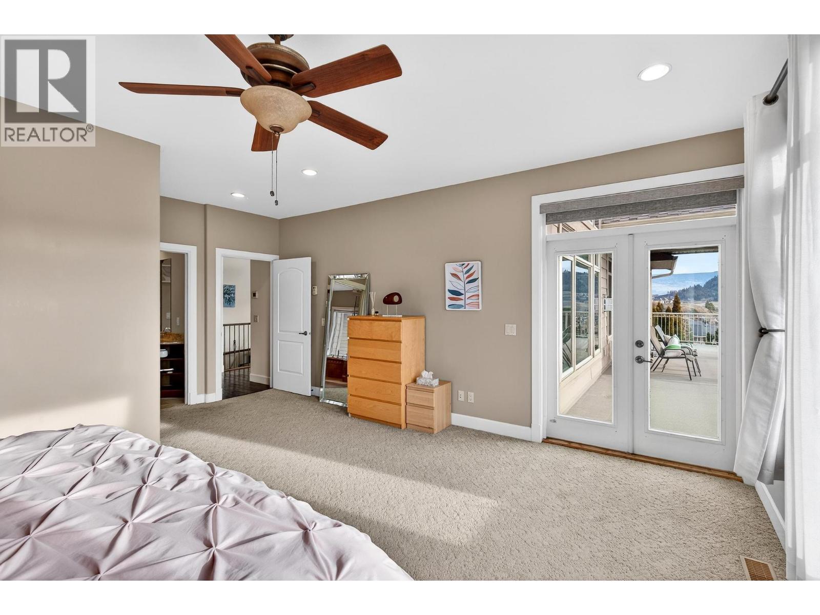  748 Traditions Crescent, Kelowna