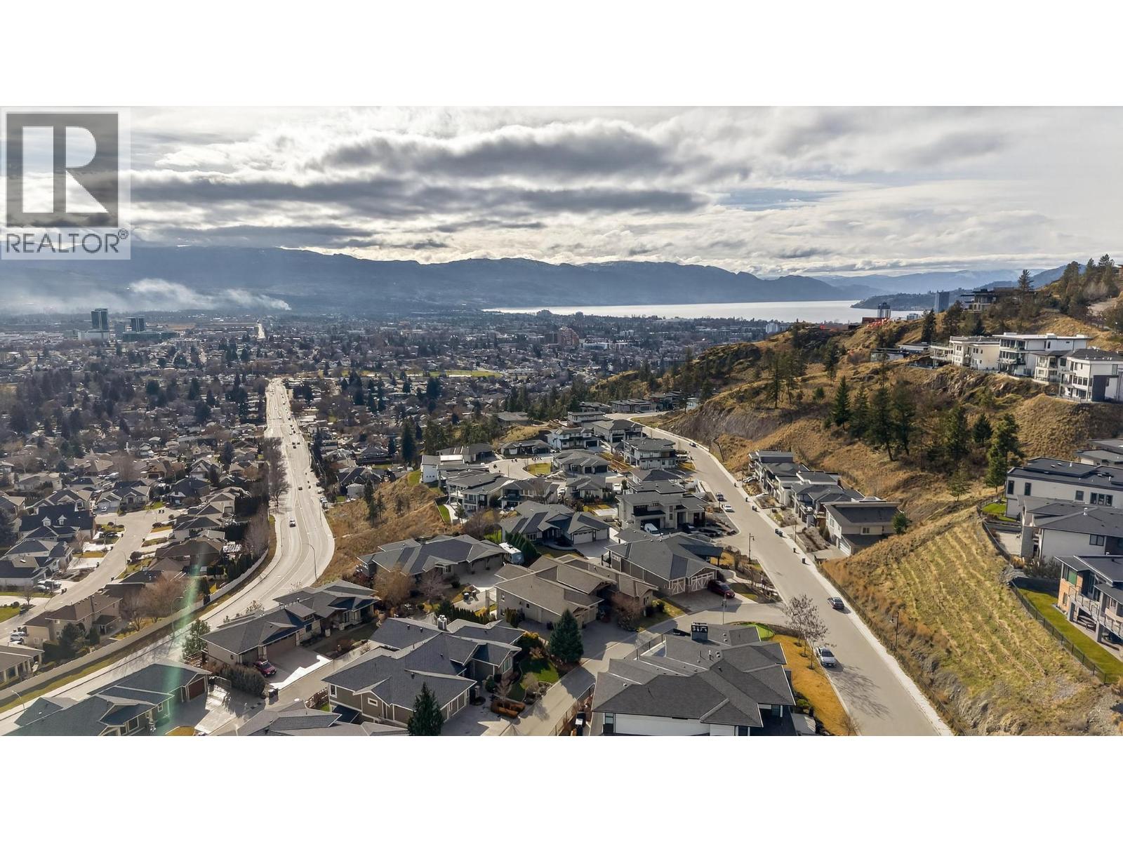  748 Traditions Crescent, Kelowna