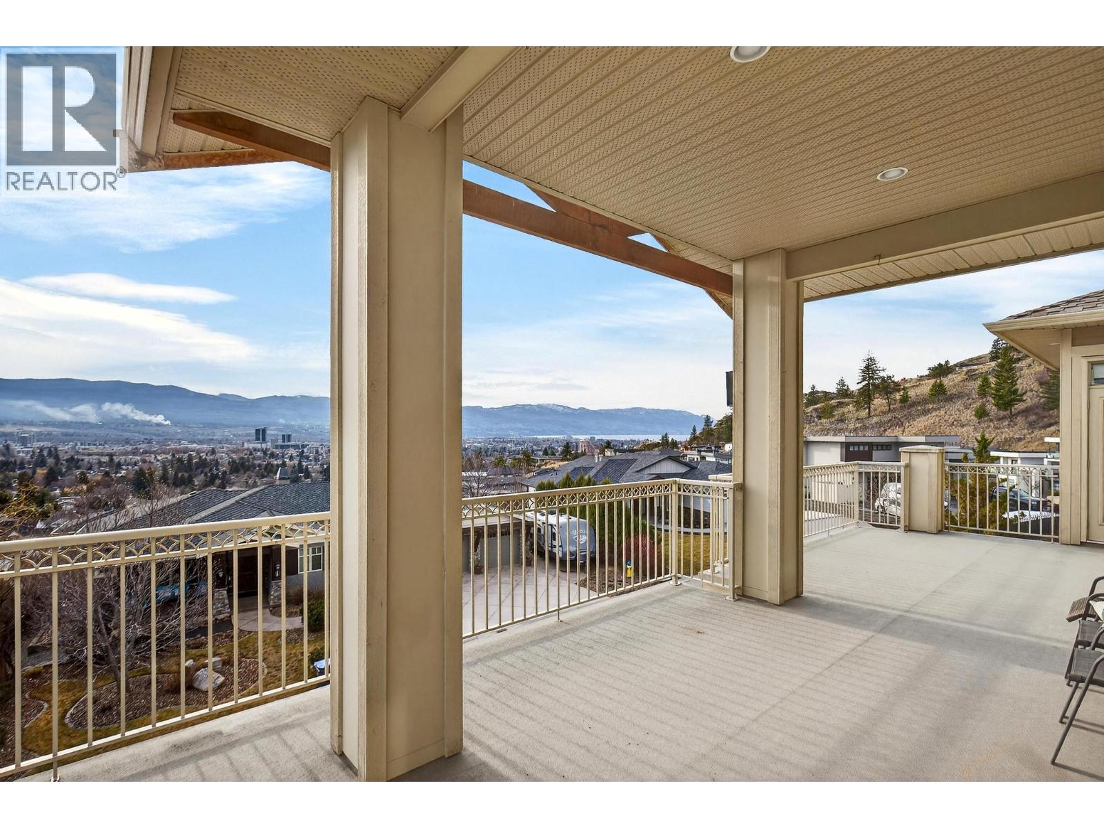  748 Traditions Crescent, Kelowna