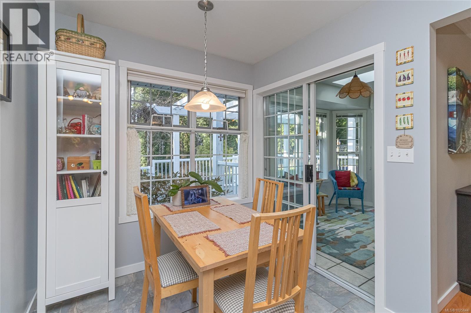 3060 Keparo Rd, Mill Bay