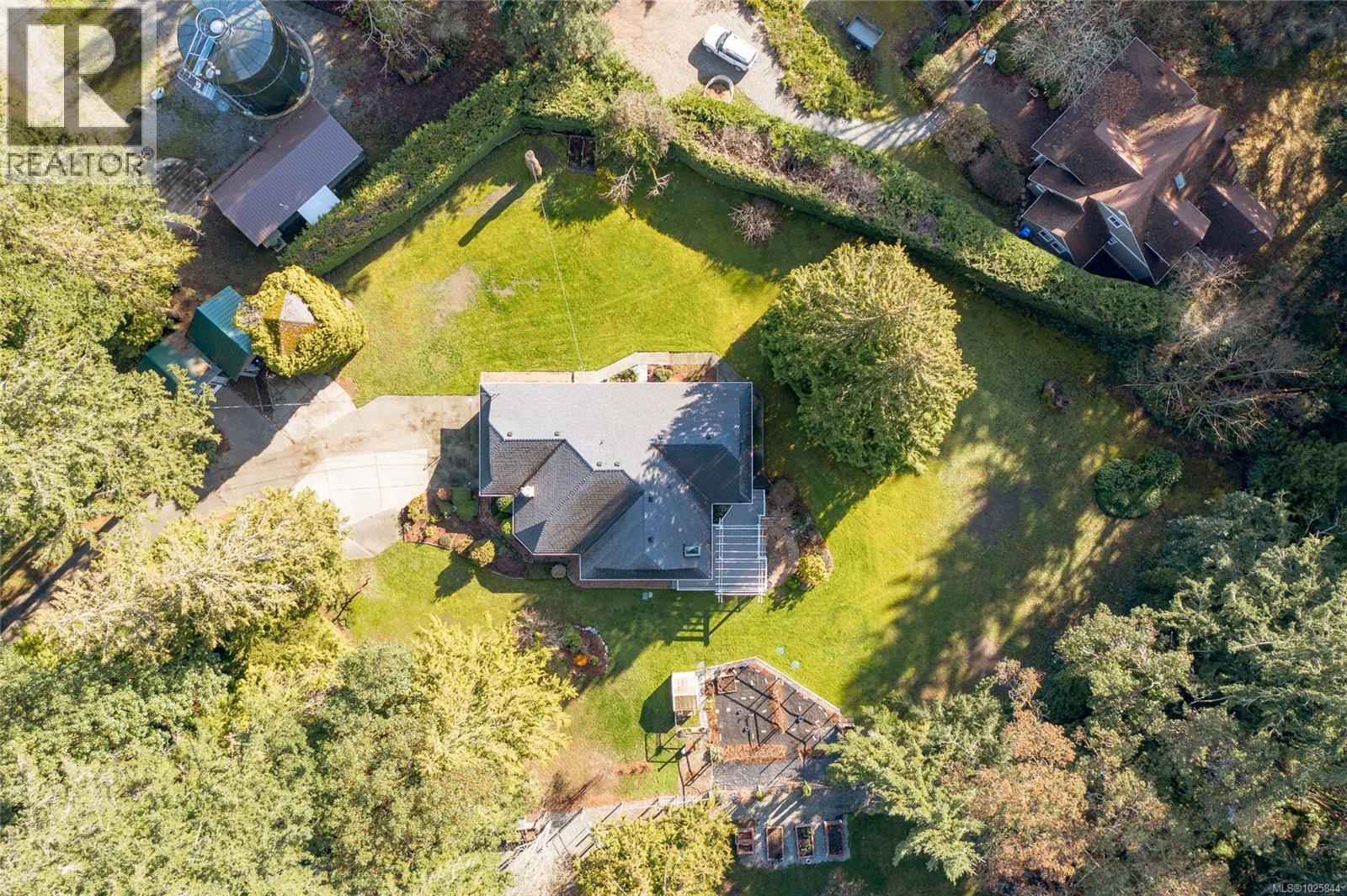 3060 Keparo Rd, Mill Bay