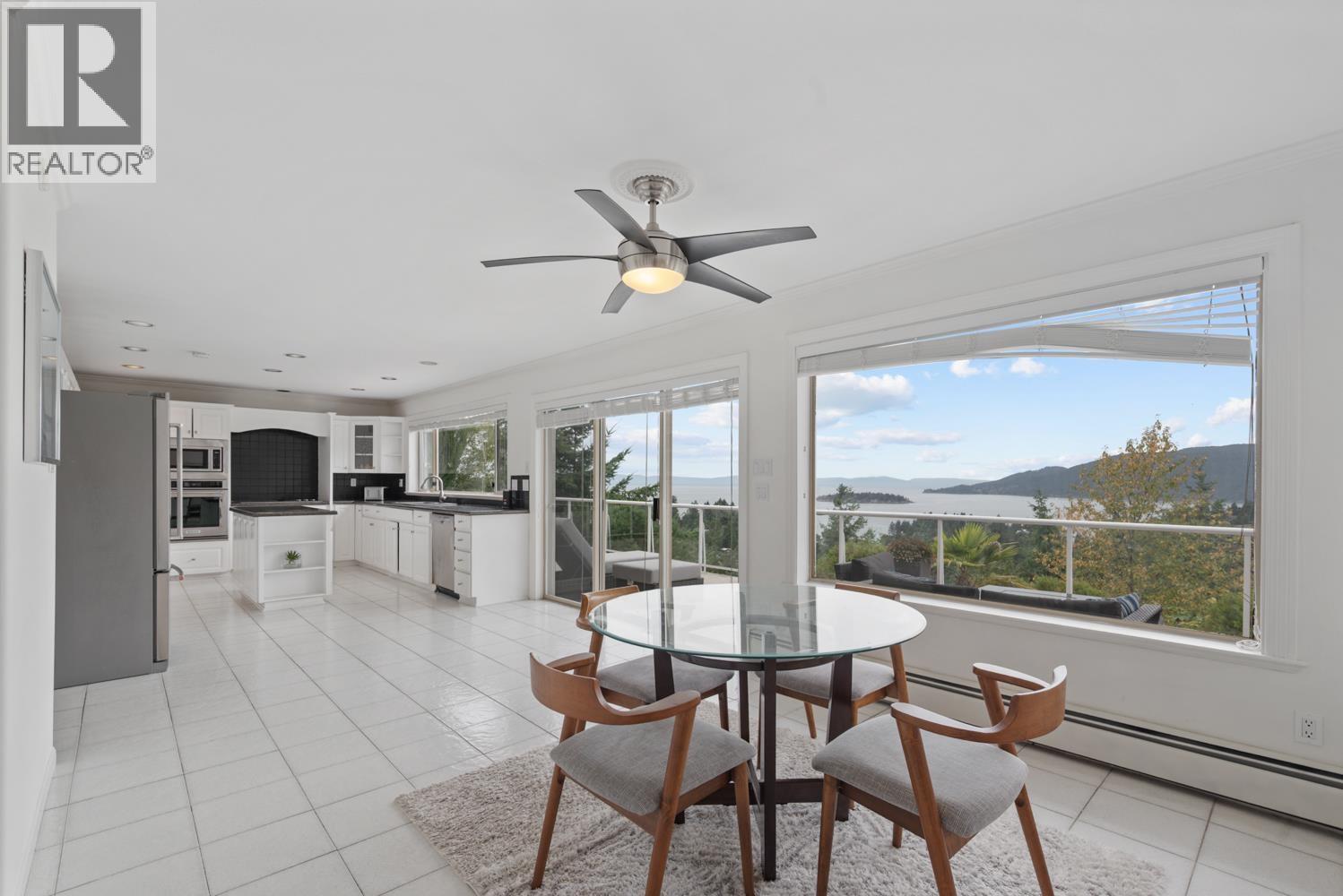 5532 WESTHAVEN ROAD, West Vancouver