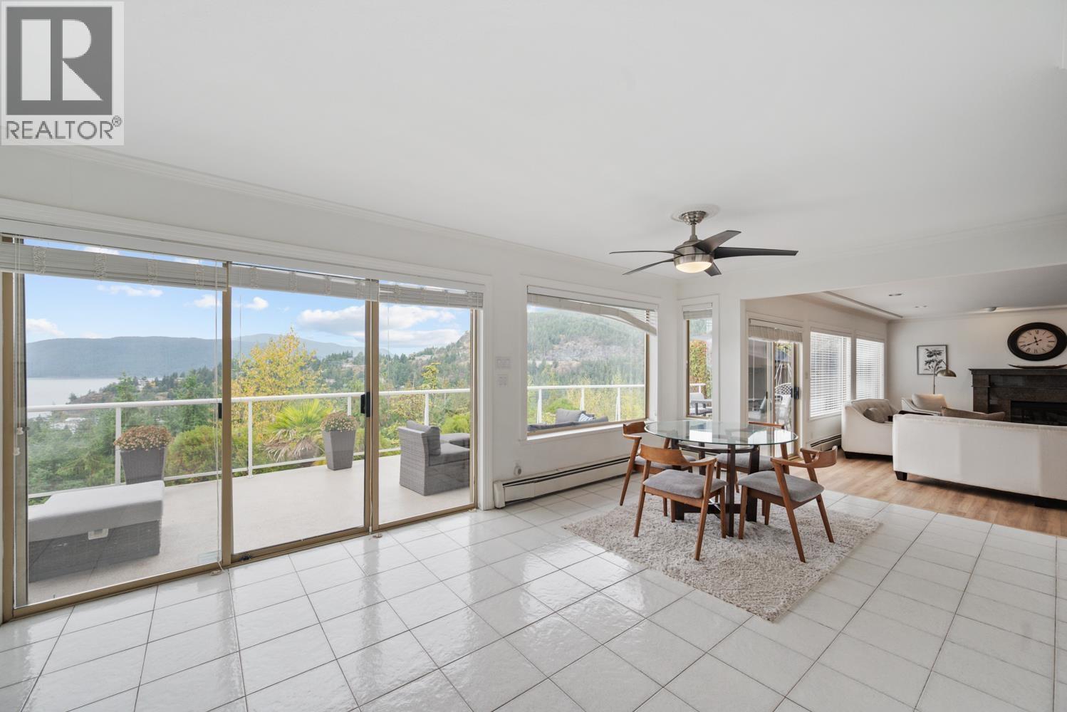 5532 WESTHAVEN ROAD, West Vancouver