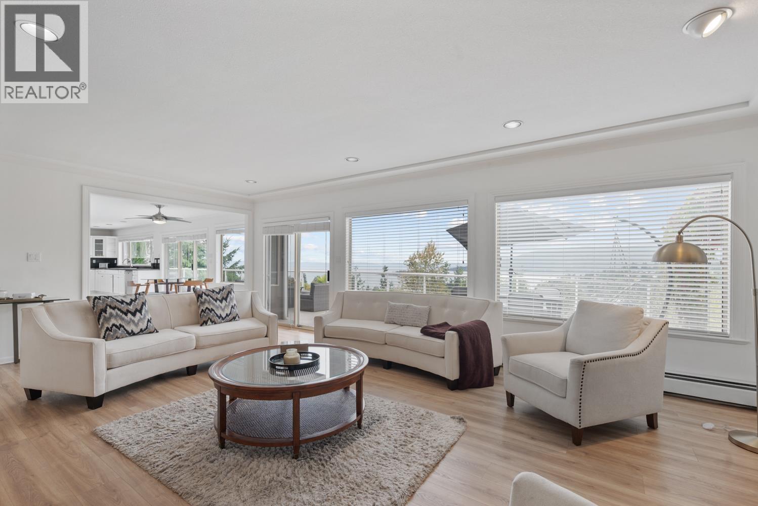 5532 WESTHAVEN ROAD, West Vancouver