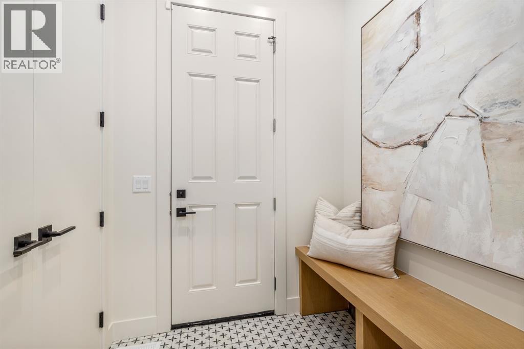 Single Family House for Sale in   Street NW Hillhurst Calgary 