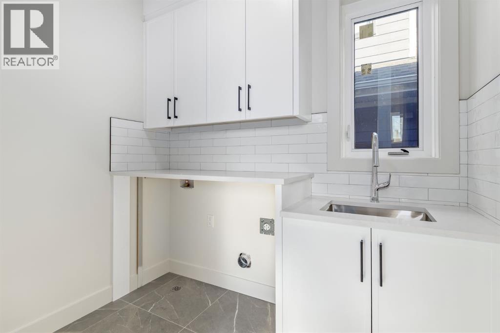 Single Family House for Sale in   Street NW Hillhurst Calgary 