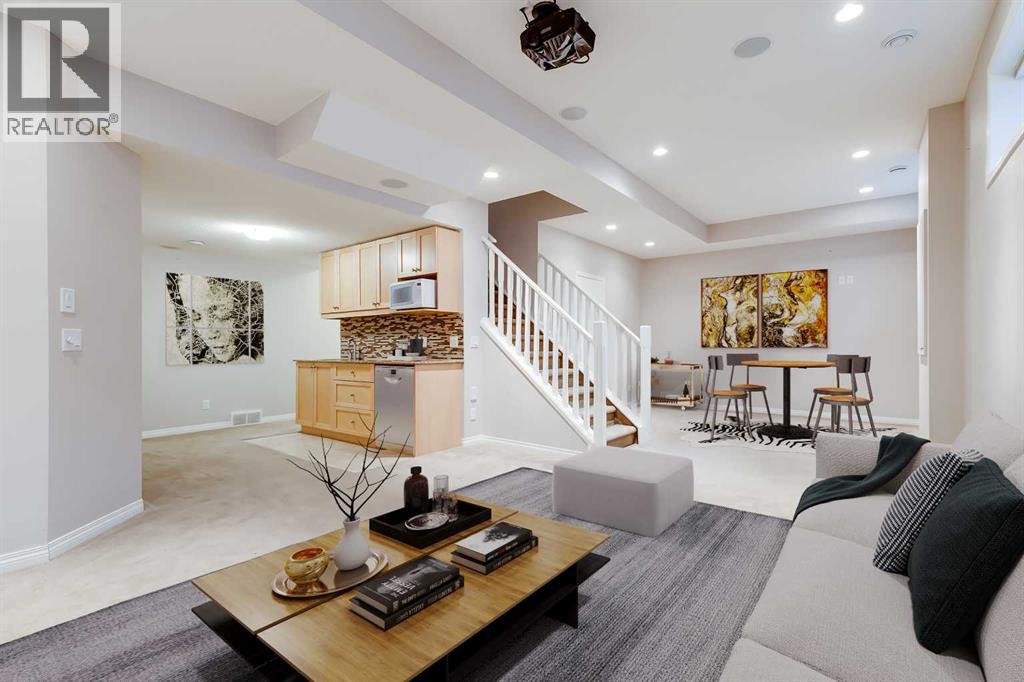 Single Family House for Sale in  Scenic Hill Close NW Scenic Acres Calgary 