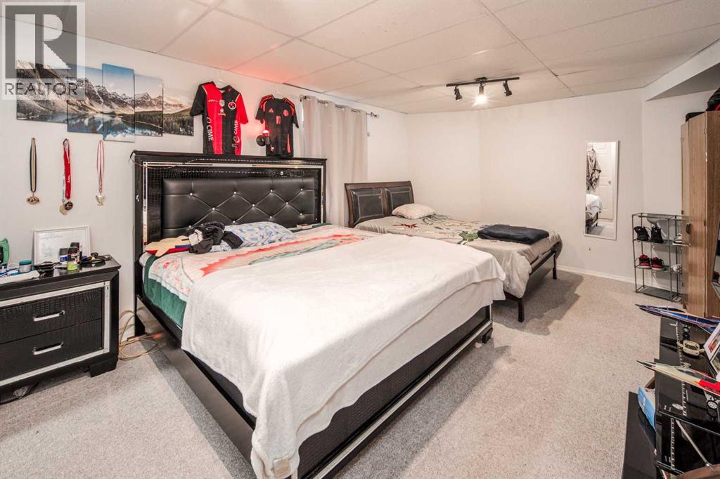 Single Family House 4 Level for Sale in  Harvest Rose Circle NE Harvest Hills Calgary 