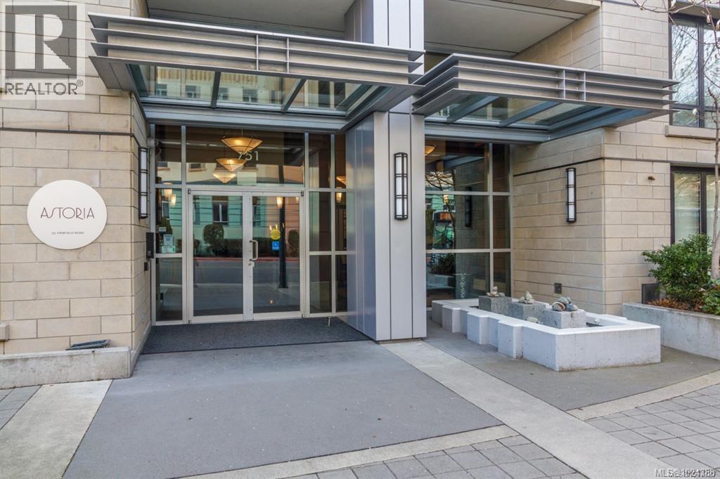 110 751 Fairfield Road, Victoria