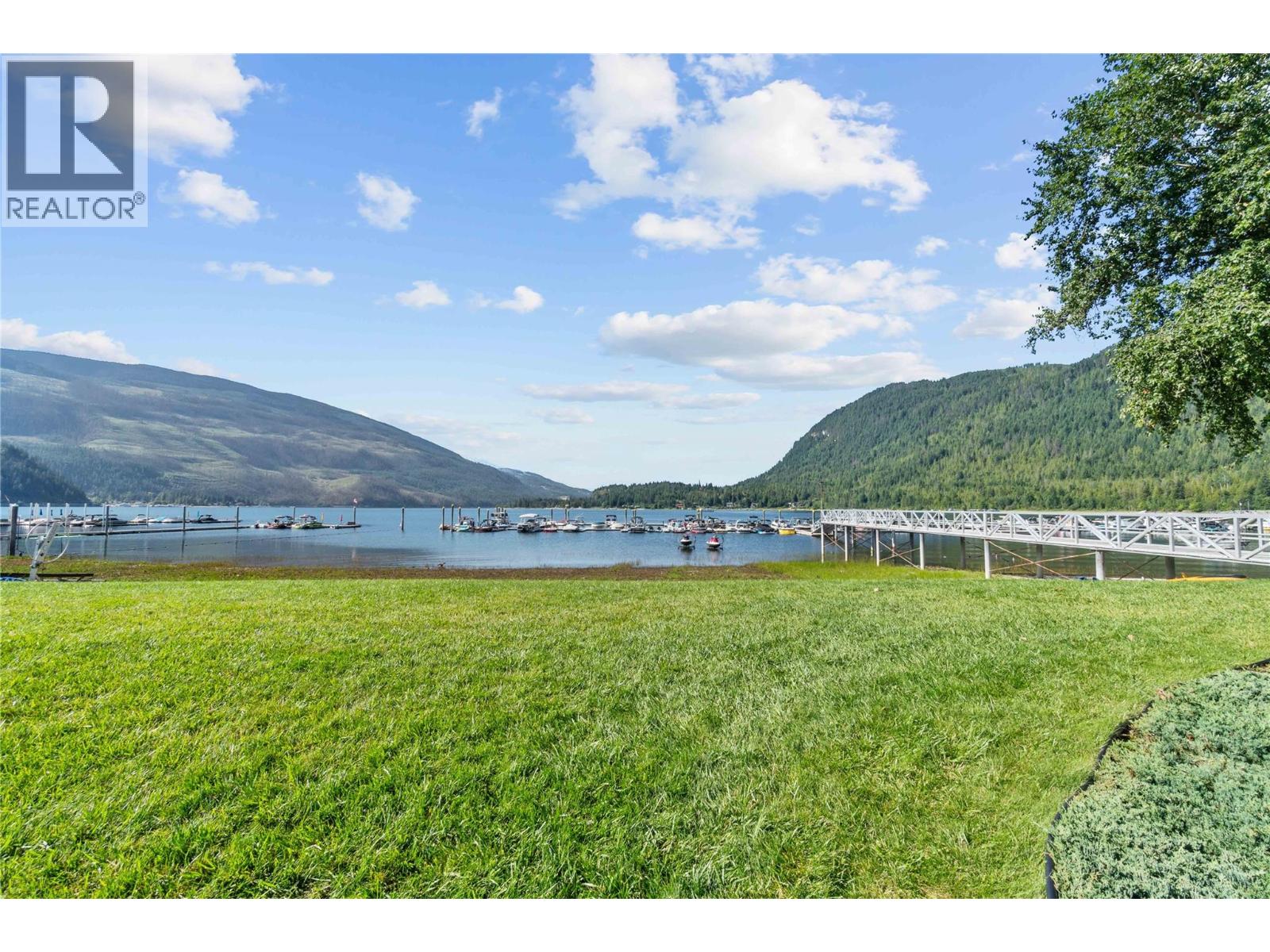 505 Poage Avenue Unit# 15, Sicamous