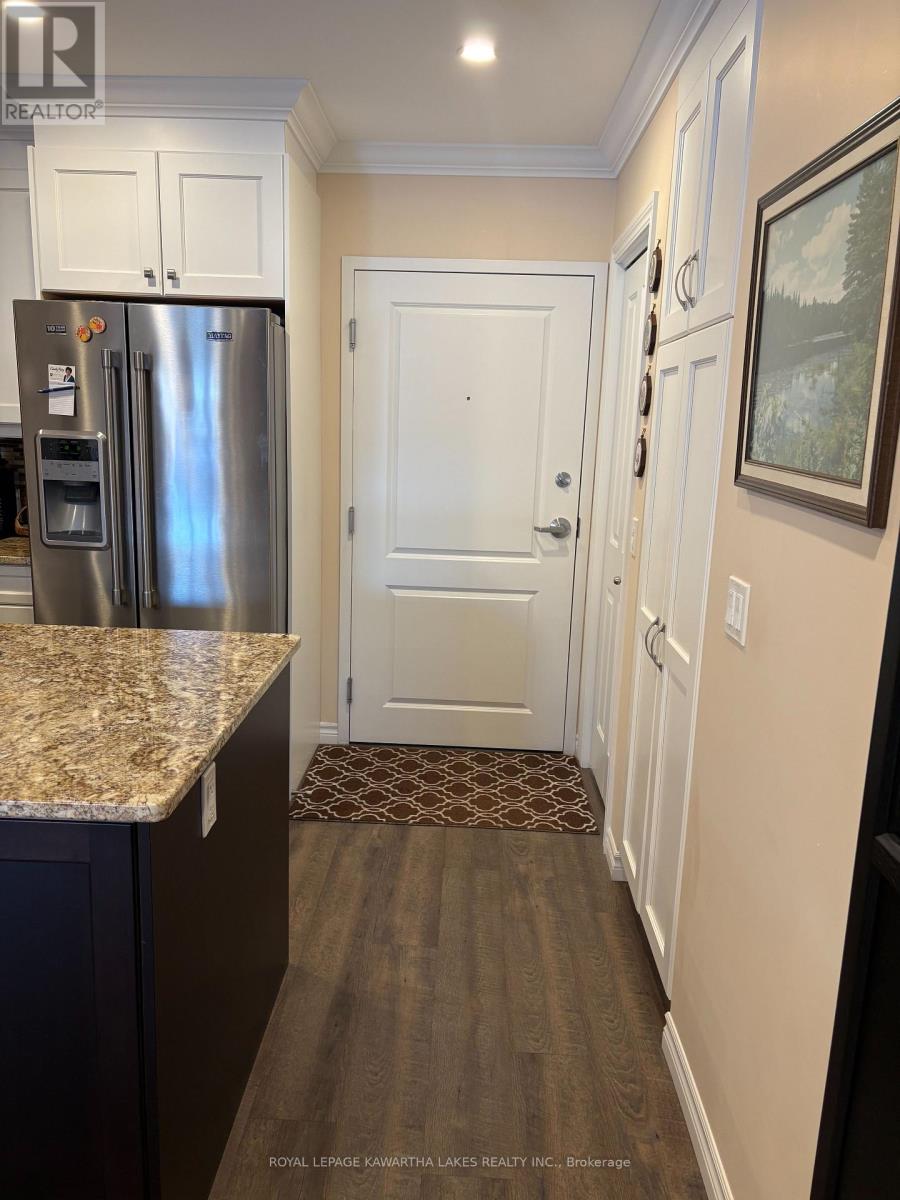 #103 58 GLENELG STREET W - 9