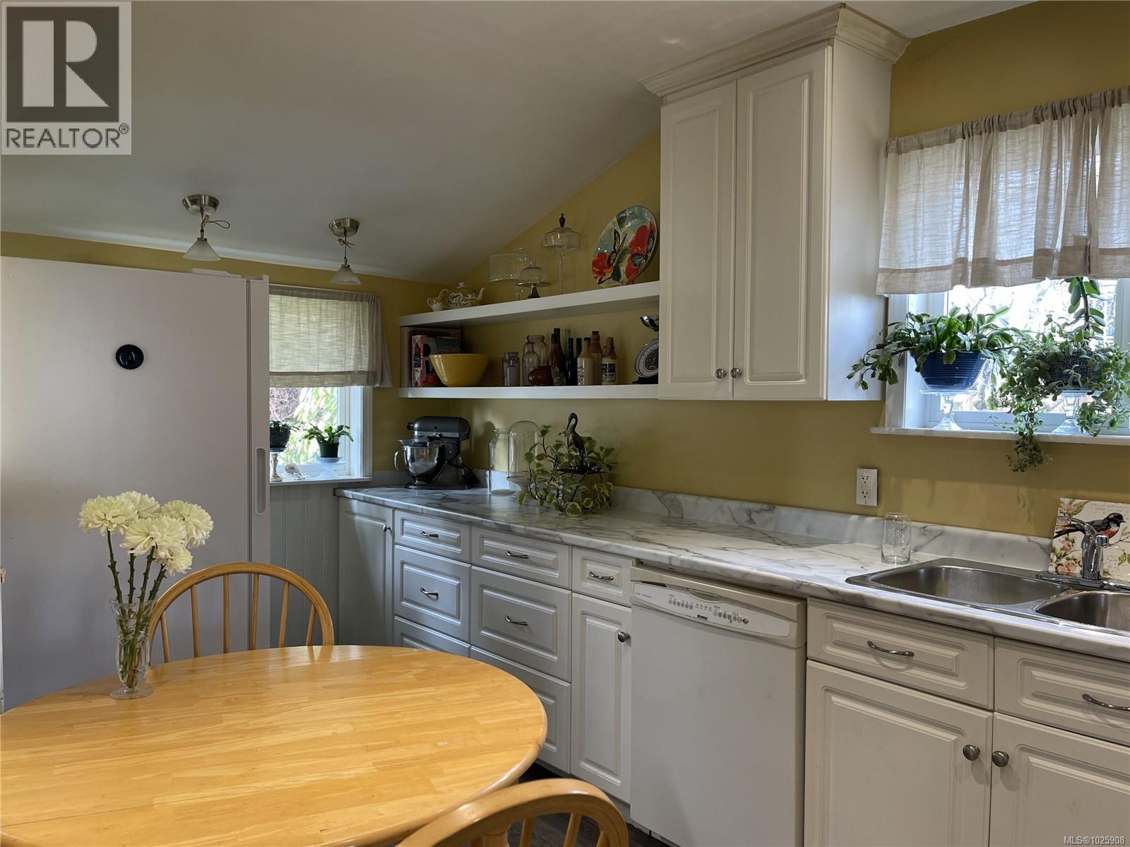 5336 Ian Ave, Port Alberni