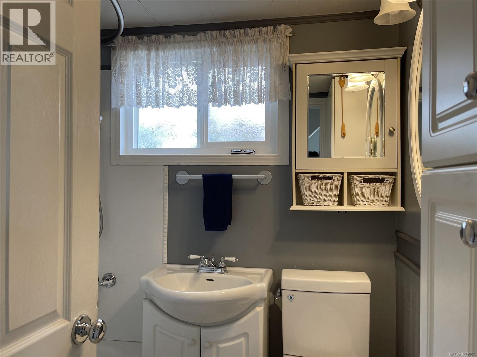 5336 Ian Ave, Port Alberni