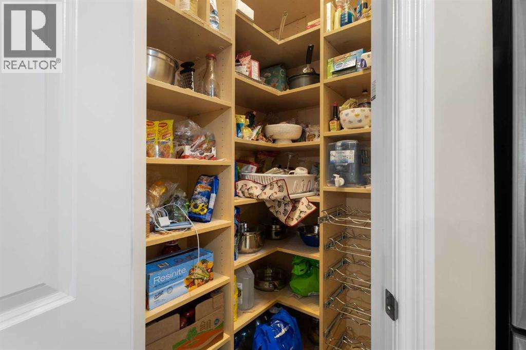 Single Family House for Sale in   Hemlock Crescent SW Spruce Cliff Calgary 