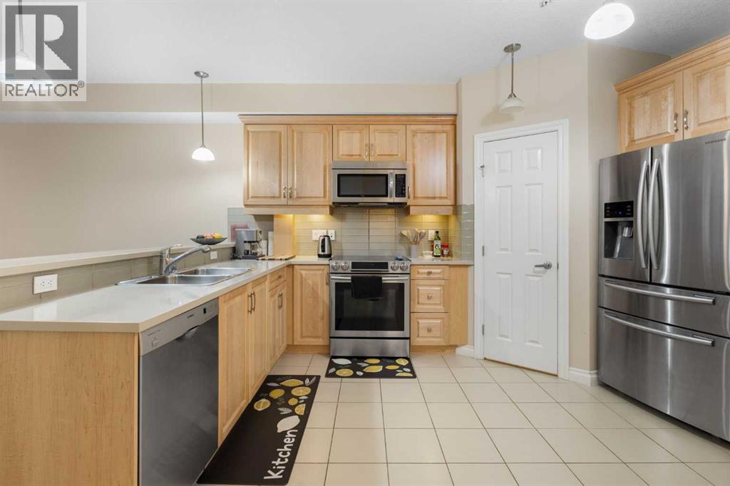 Single Family House for Sale in   Hemlock Crescent SW Spruce Cliff Calgary 