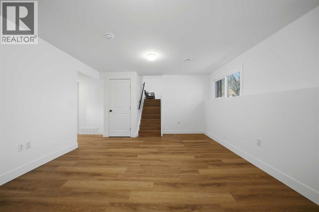 Single Family House 4 Level for Sale in   Street Mountview Red Deer 