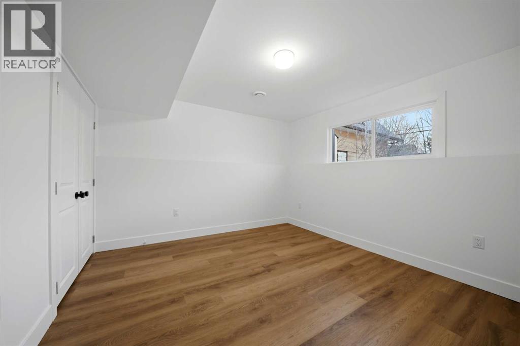 Single Family House 4 Level for Sale in   Street Mountview Red Deer 