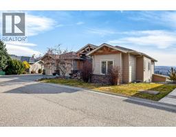  748 Traditions Crescent, Kelowna