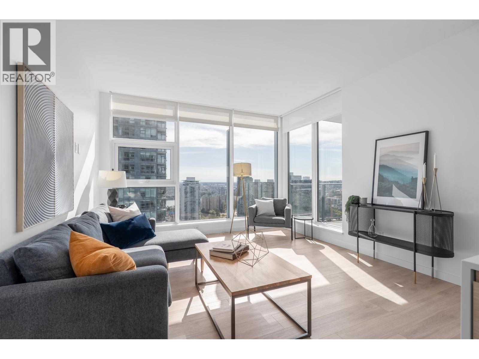 2904 660 QUAYSIDE DRIVE