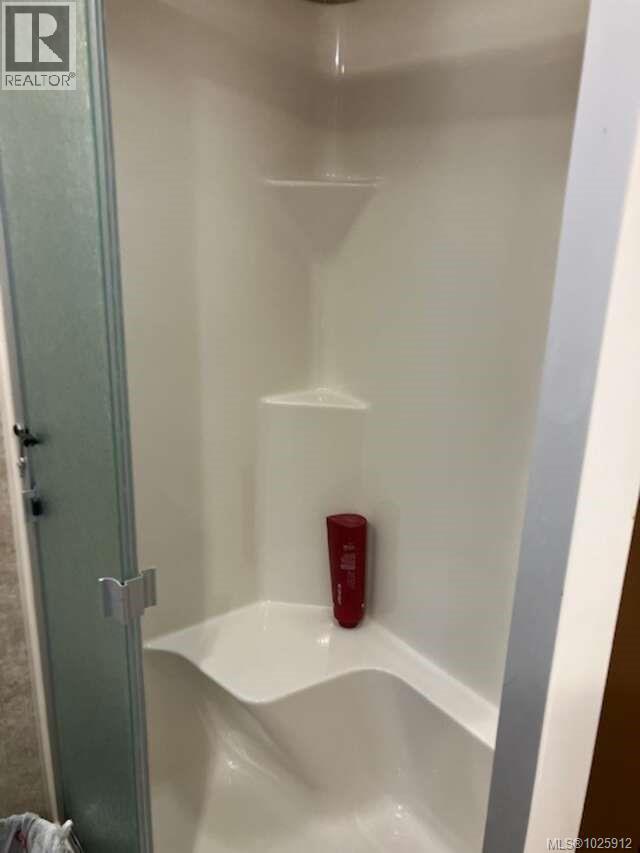 63 6050 Island Hwy W, Qualicum Beach