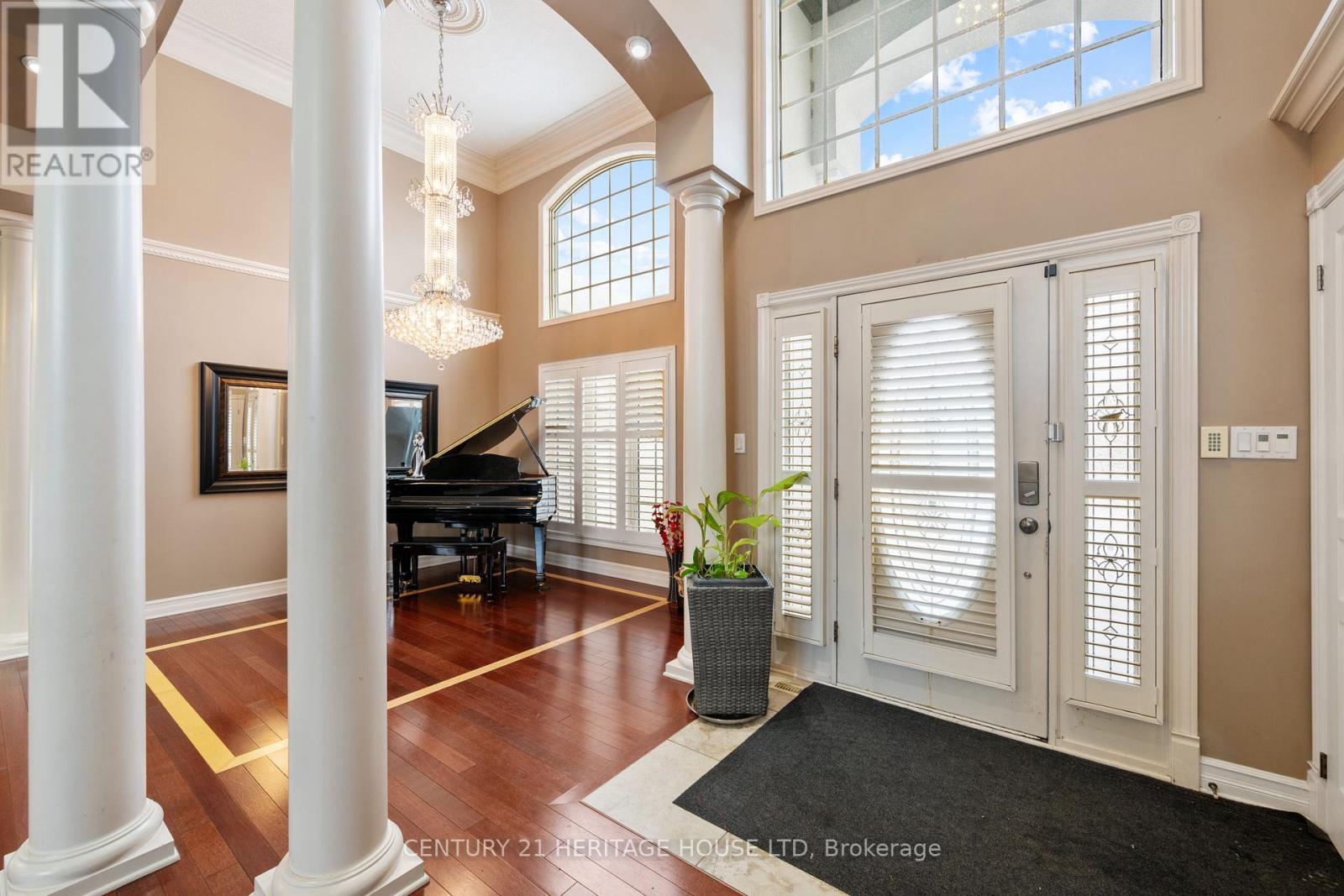 7 EDWIN DRIVE Property Photo