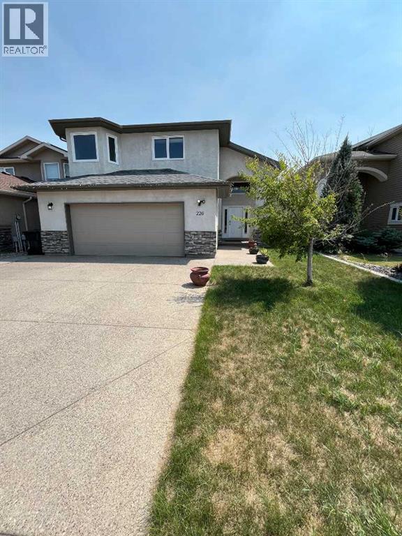 226 Gateway Manor S - Photo 2 of 39, Lethbridge, Alberta