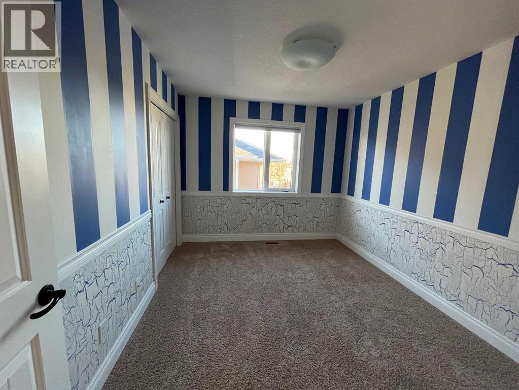 Single Family House for Sale in  Royal Abbey Rise NW Royal Oak Calgary 