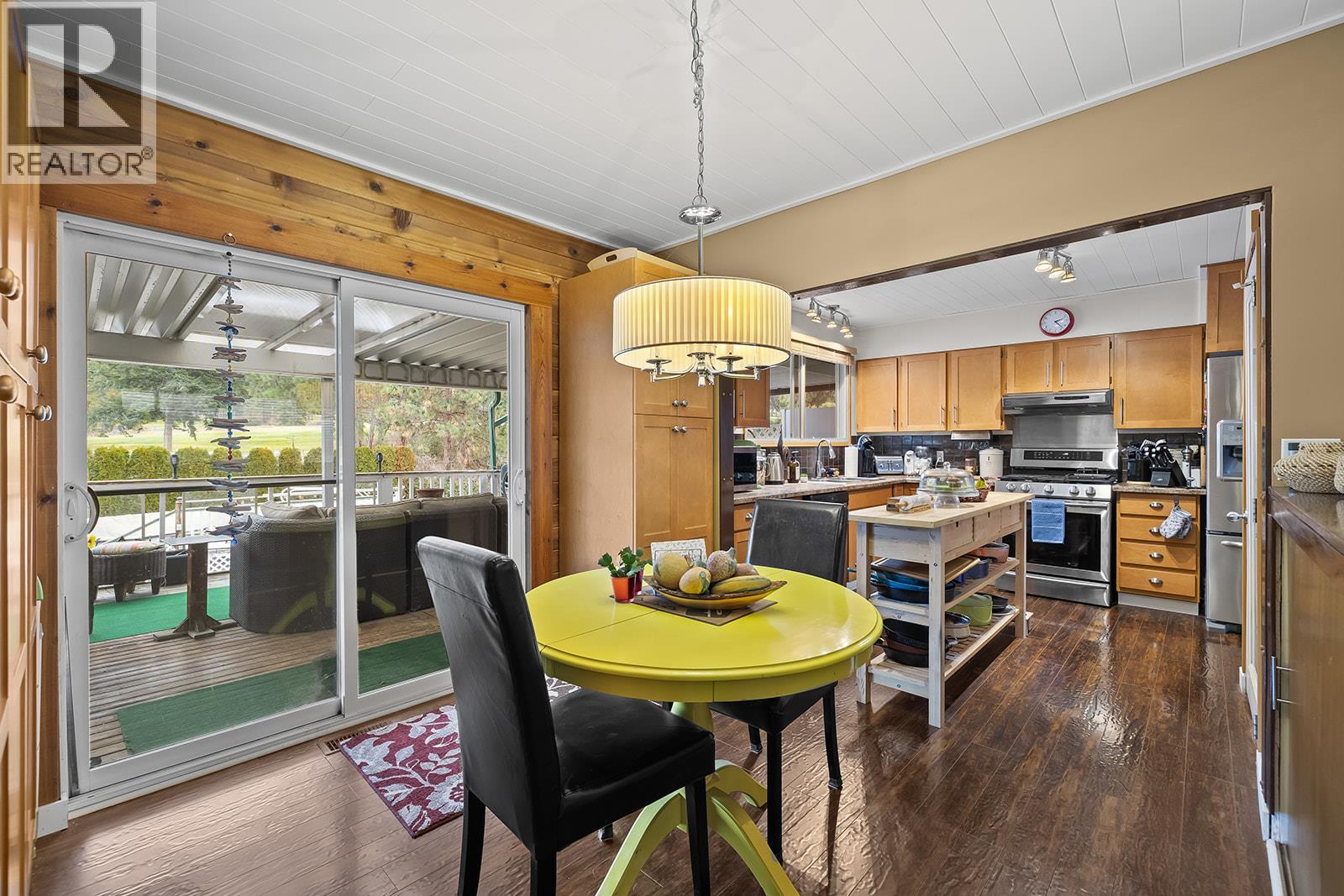3541 Esquire Road - 9