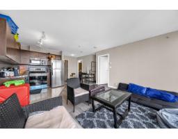 3306 13618 100 Avenue, Surrey, BC V3T0A8 Photo 7