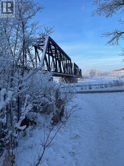 Single Family House 4 Level for Sale in  Inglewood Grove SE Inglewood Calgary 