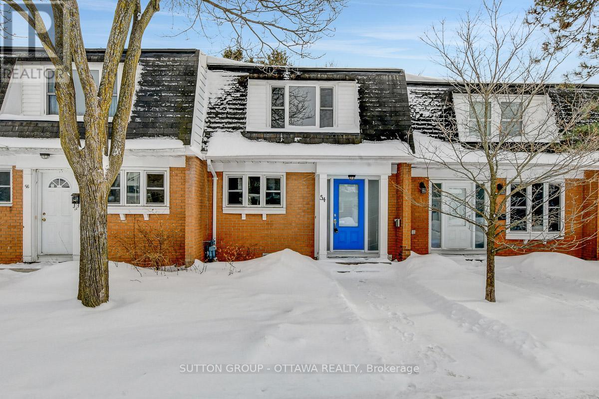 920 Dynes Unit 54 photo 3