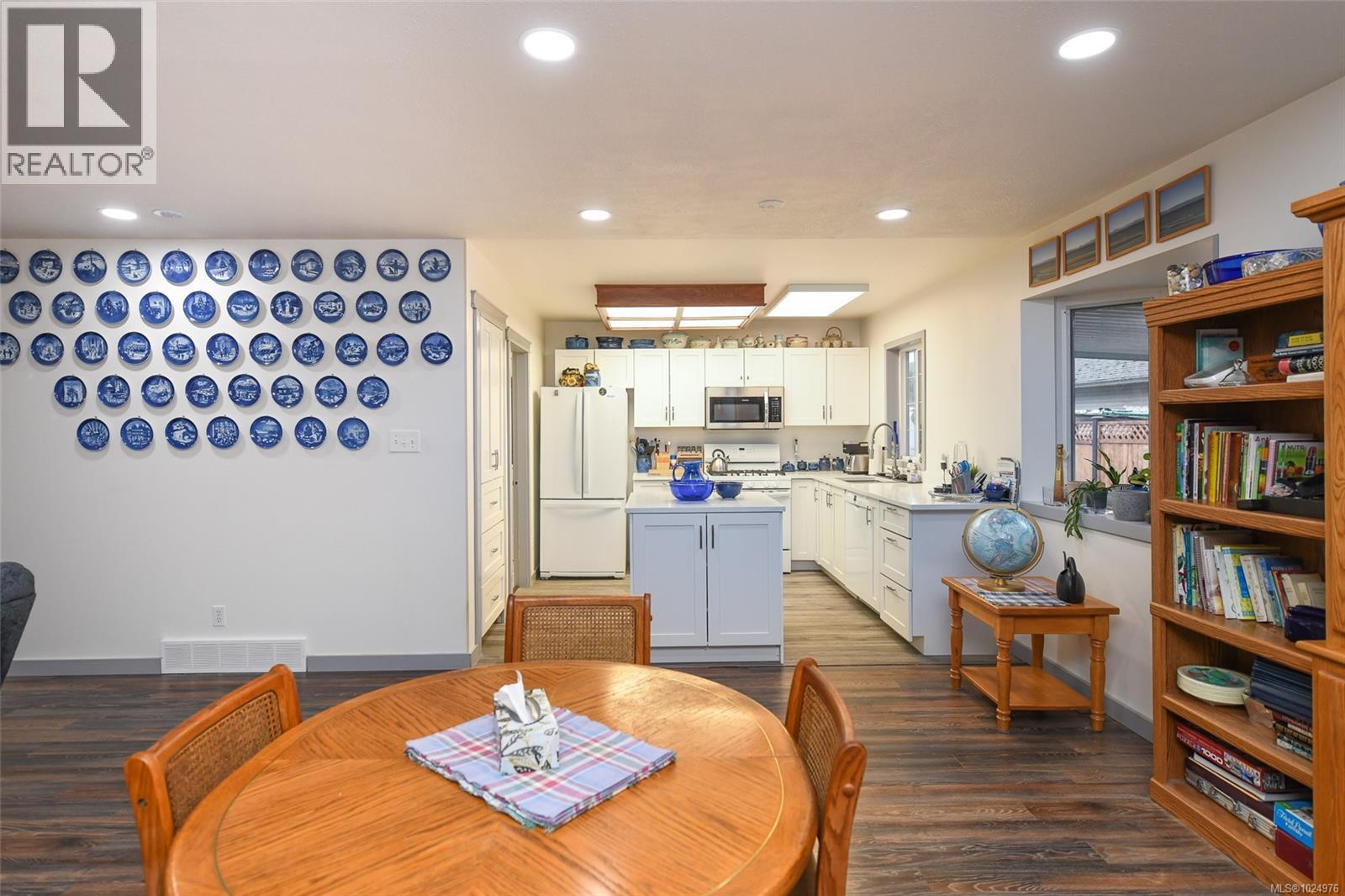 1331 Coast View Dr, Comox