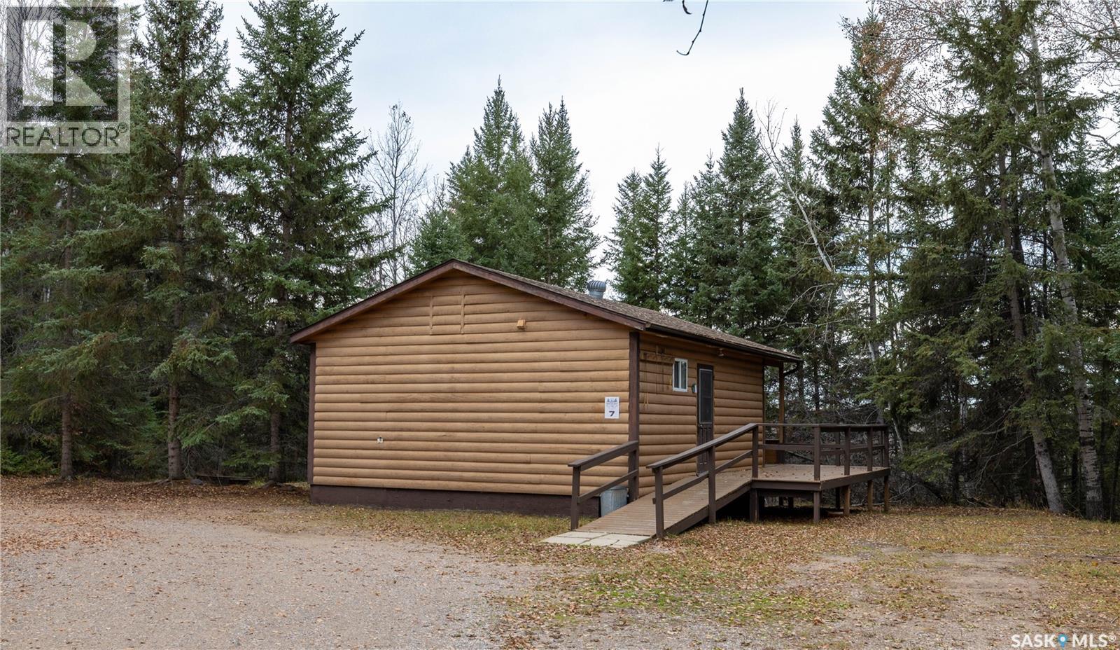 Reel 'Em Inn Cabins — photo 38