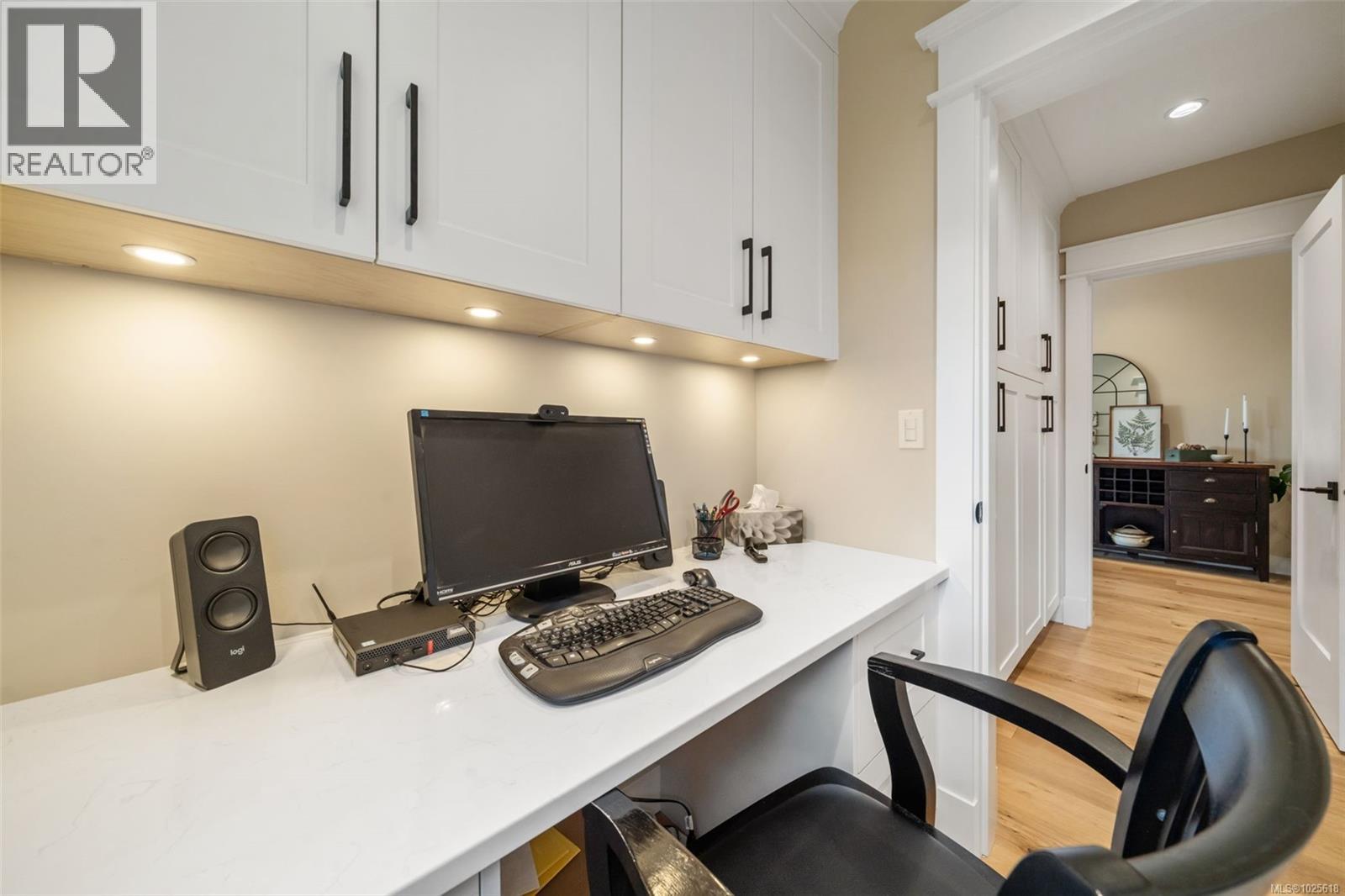 12 Prospect Ave, Lake Cowichan