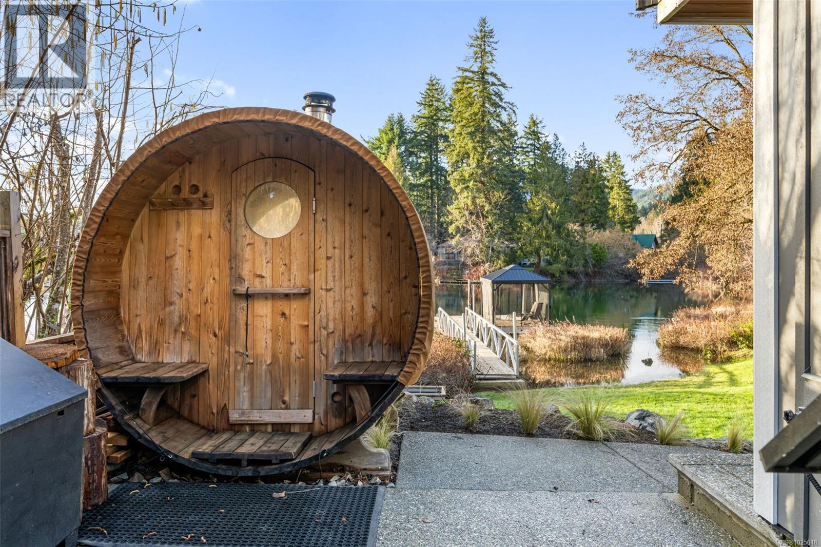 12 Prospect Ave, Lake Cowichan