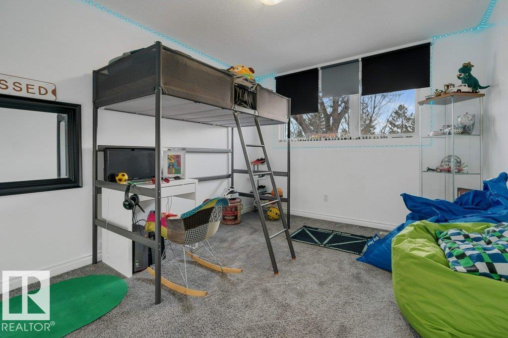 7611 141 AV NW NW, Edmonton